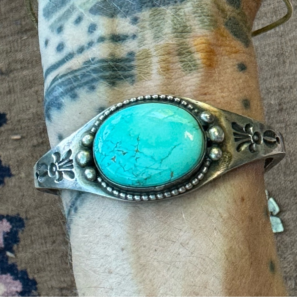 Turquoise and silver bracelet